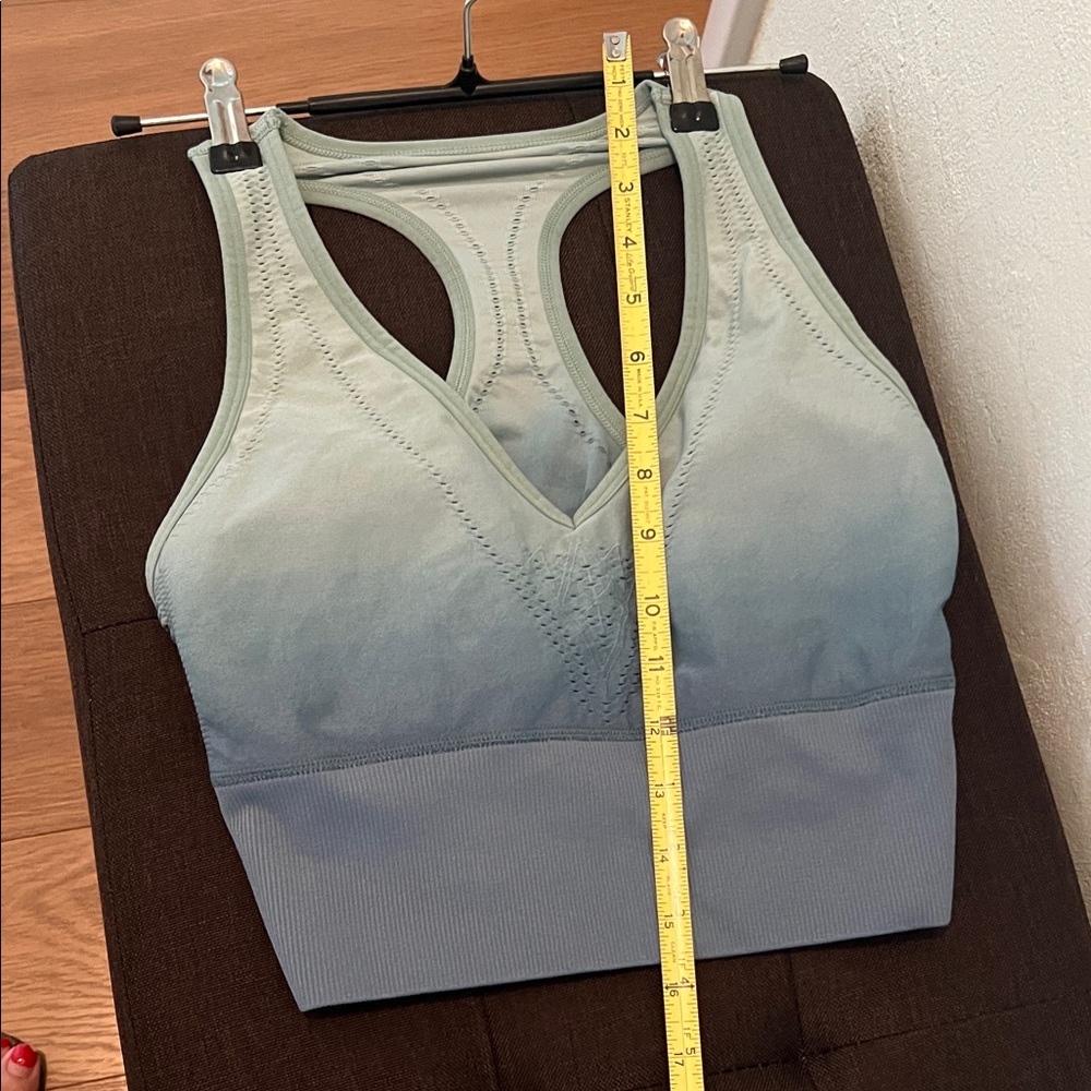 #1036+ Women's Green Sports Bra - Picture 3 of 15